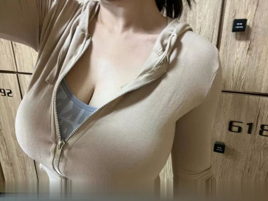 河东大奶子芳儿情趣