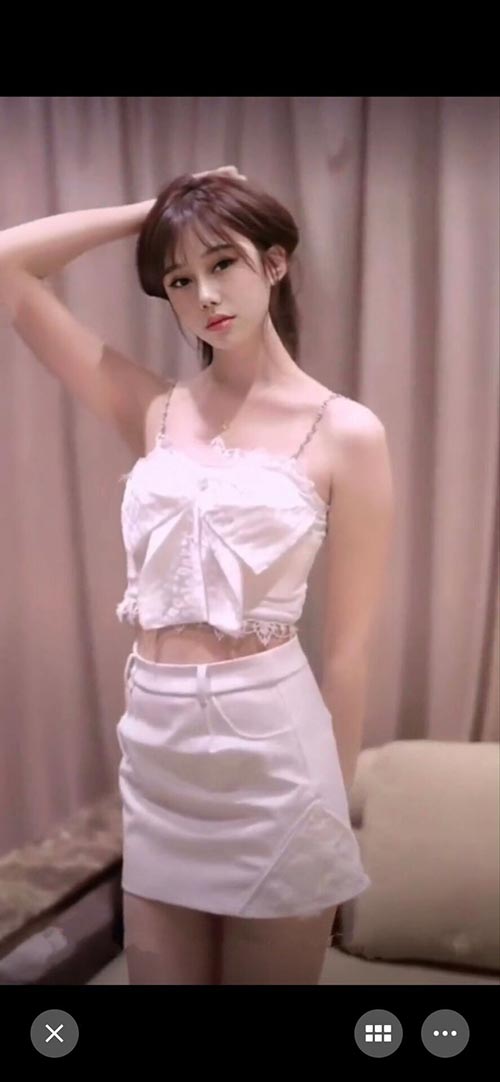 热辣风情美眉 个人兼职 听话乖巧 女友感十足+带水床服务!