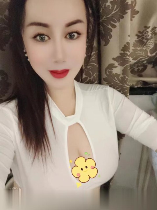 广州胸大骚御姐体验