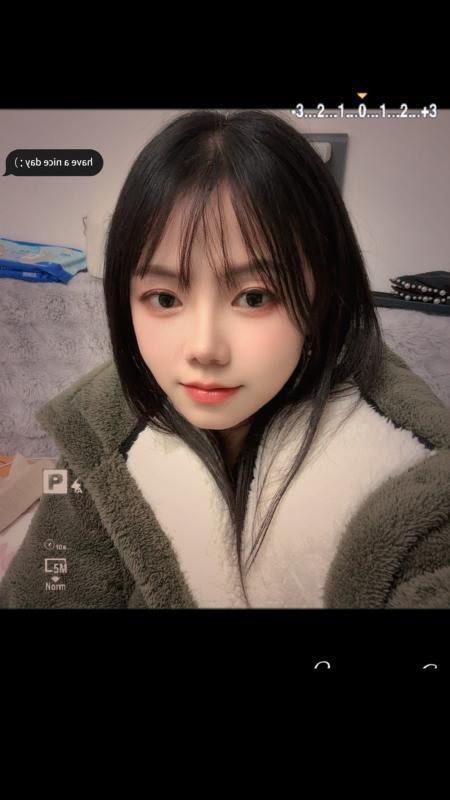 武汉宝通寺大胸幺妹七月