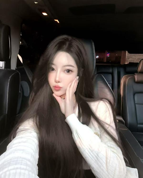 长沙市高颜值极品美女模特