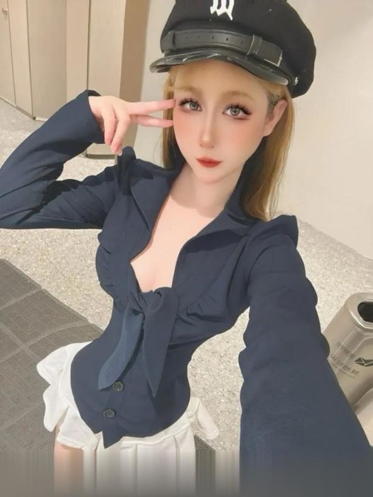 天津童颜巨乳欧美风